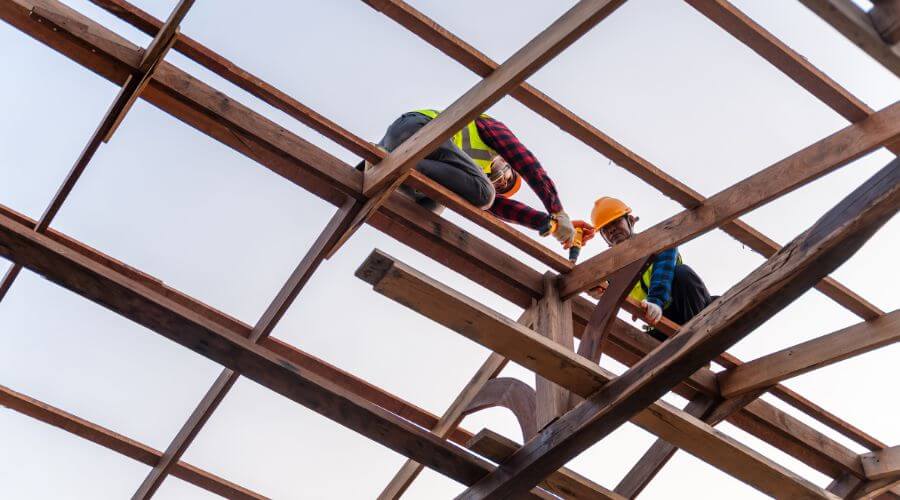 Expert Emergency Roof Repairs services in Vandalia, MO